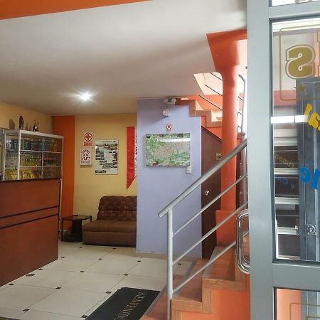 Hostal Los Pinos Huancayo Zewnętrze zdjęcie