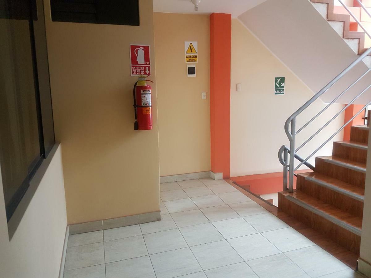 Hostal Los Pinos Huancayo Zewnętrze zdjęcie